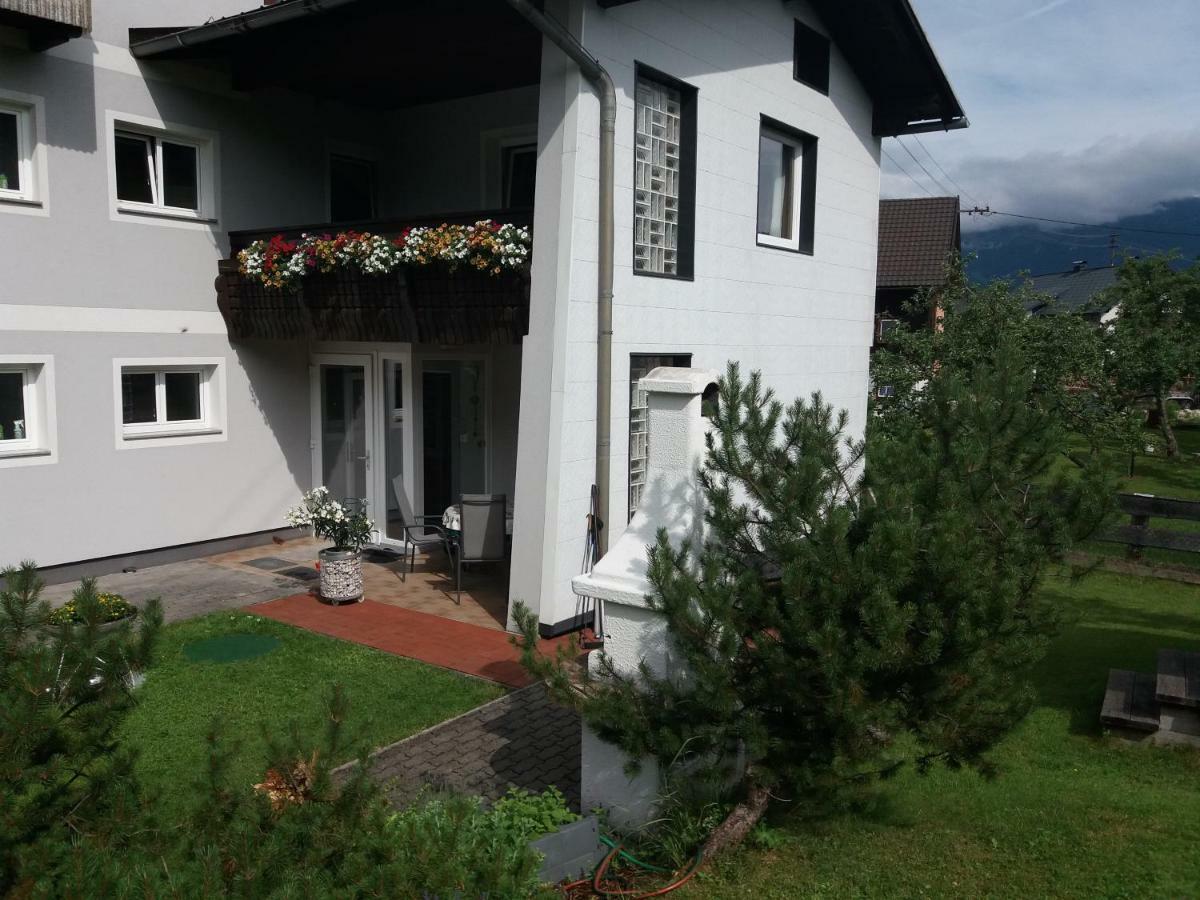 Haus Straubinger-Tiefenbacher バート・ゴイーザーン エクステリア 写真